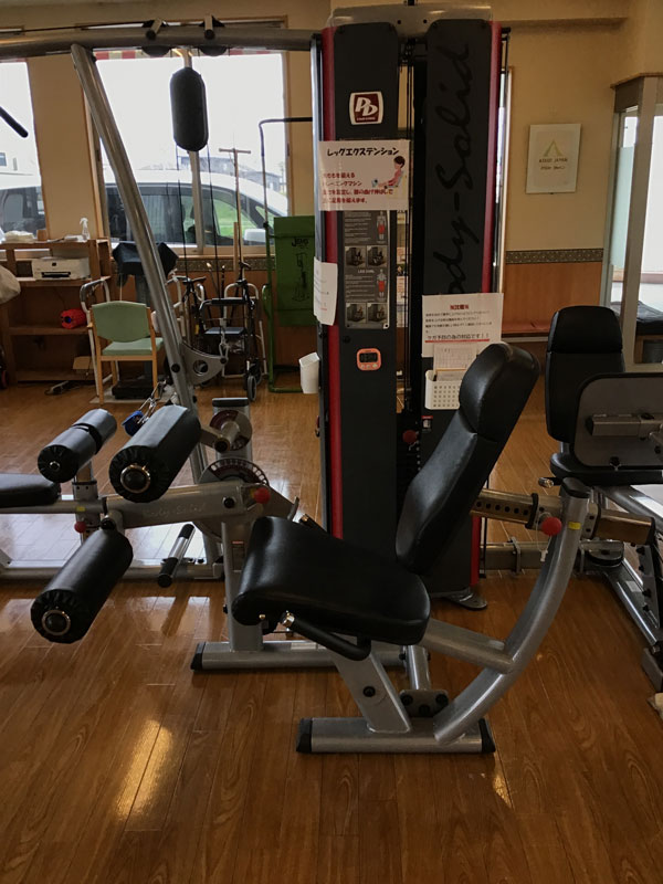 レッグエクステンションの画像